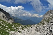 60 Dal Passo di Corna PIana vista verso la Val Seriana 